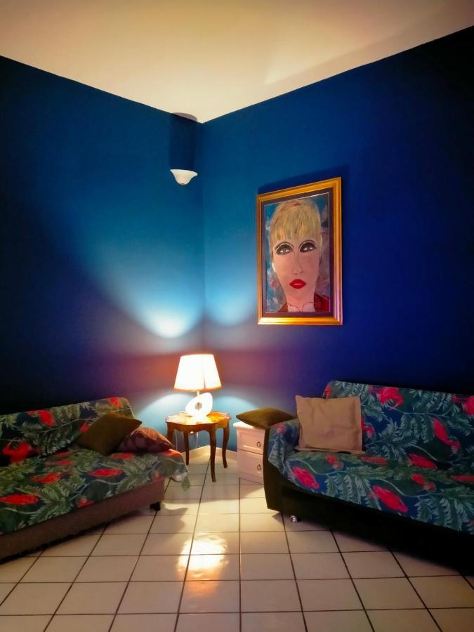 Апартаменты La Casa Del Sole Неаполь Экстерьер фото